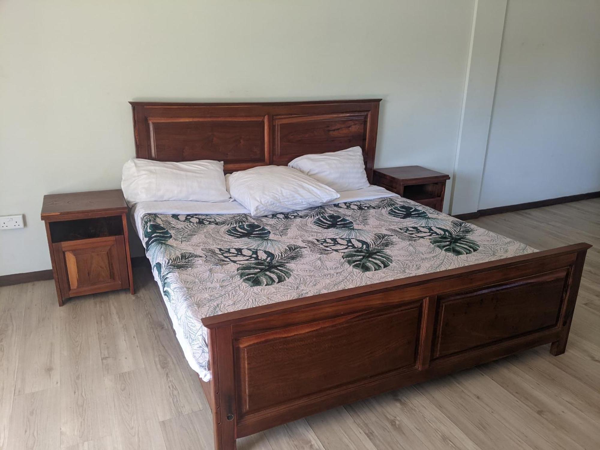 Vapour Lounge Aparthotel Lusaka Luaran gambar